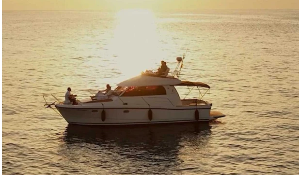 Noleggio Yacht di lusso Bénéteau con patente nautica