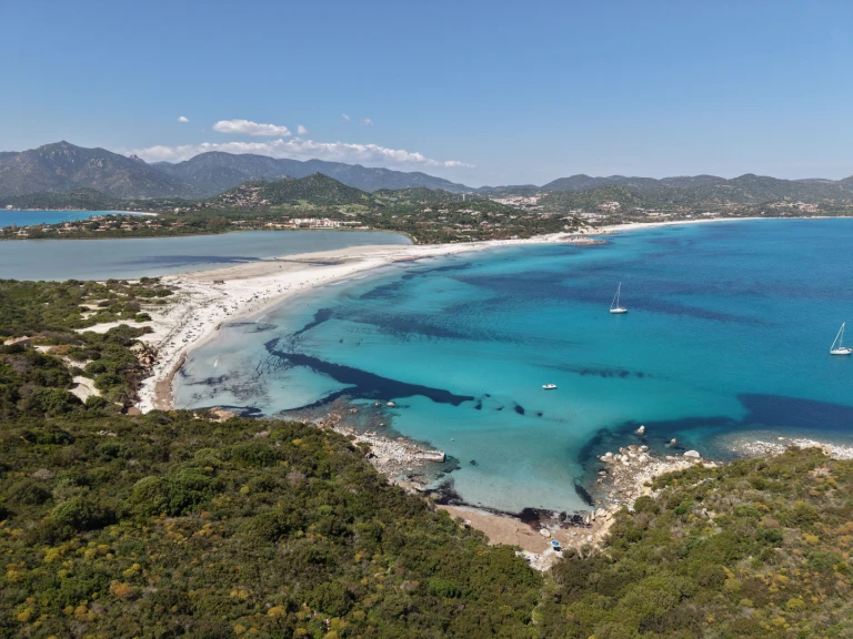 Noleggio Gommone a Villasimius – Novamarine RH460