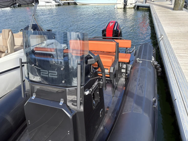 Noleggio barche Ouistreham economico Navigator 22