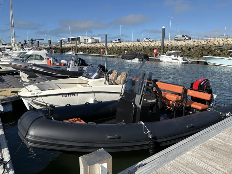 Noleggio Gommone Brig con patente nautica