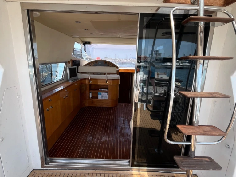 Noleggio Yacht di lusso a Sant Carles de la Ràpita – Astondoa Astondoa 110