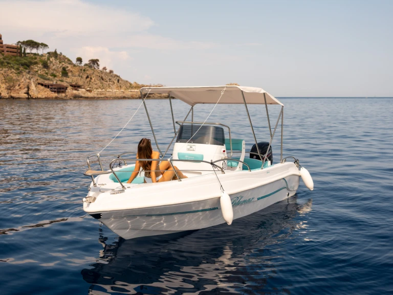 blumax 19 pro Blumax 19 Pro da affittare a  Taormina