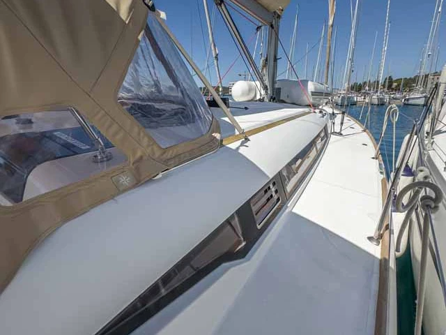 Noleggio a Pola – Jeanneau Sun Odyssey 449 su SamBoat