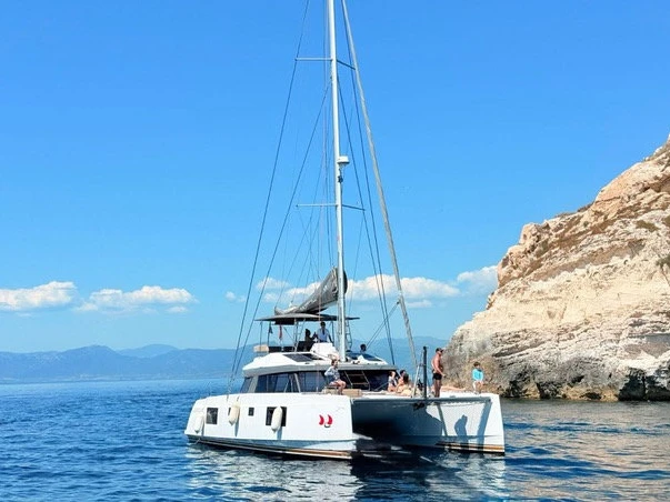 Noleggio Catamarano a Golfo Aranci – Nautitech Nautitech 46 Fly
