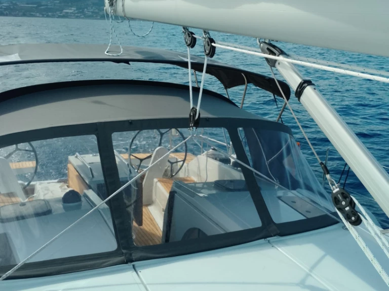 Noleggio Barca a vela Hanse con patente nautica