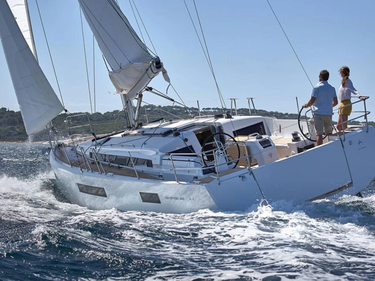 Noleggio Barca a vela a Murter-Kornati – Jeanneau Sun Odyssey 440