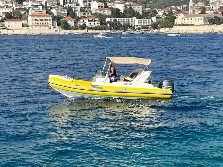 Noleggio Barca a motore a Lesina (Hvar) – Aquamax B23F