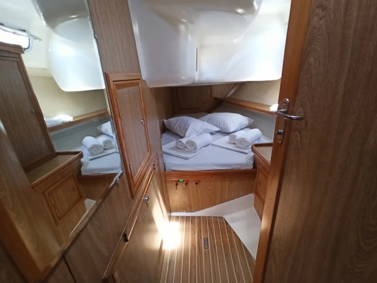 Ocean Yachts Ocean Star 51.2 da affittare a  Kalamata
