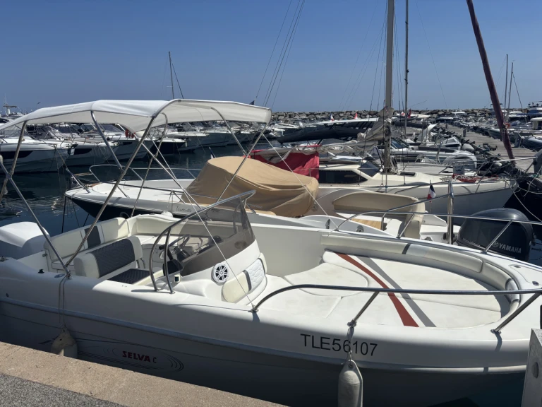 Selva Selva D 6.6 C da affittare a  Sainte-Maxime