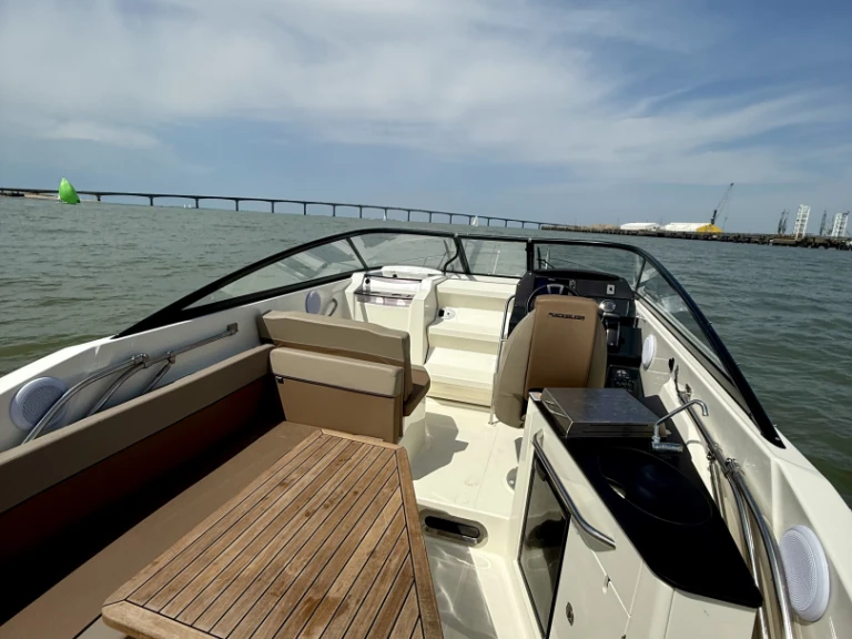 Noleggio a La Rochelle – Quicksilver Activ 805 Cruiser su SamBoat