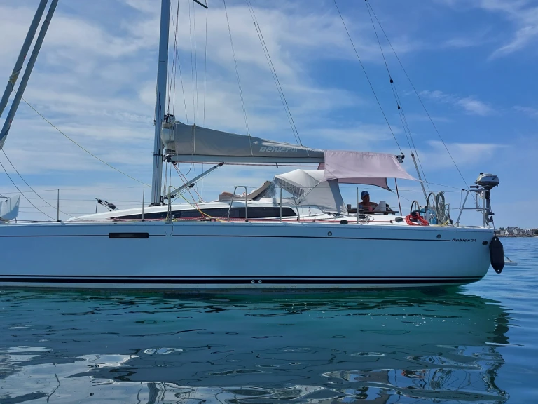 Noleggio Barca a vela Dehler con patente nautica
