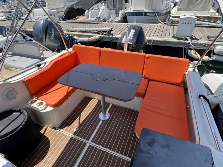 Noleggio a Marsiglia – Quicksilver Activ 755 Sundeck su SamBoat