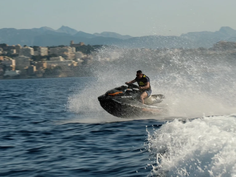 Noleggio Moto d'acqua con o senza skipper  a Palma de Maiorca