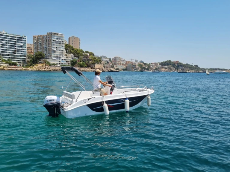 Barca a motore a noleggio a Palma de Maiorca al miglior prezzo