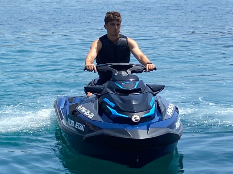 Moto d'acqua a noleggio a Palma de Maiorca al miglior prezzo