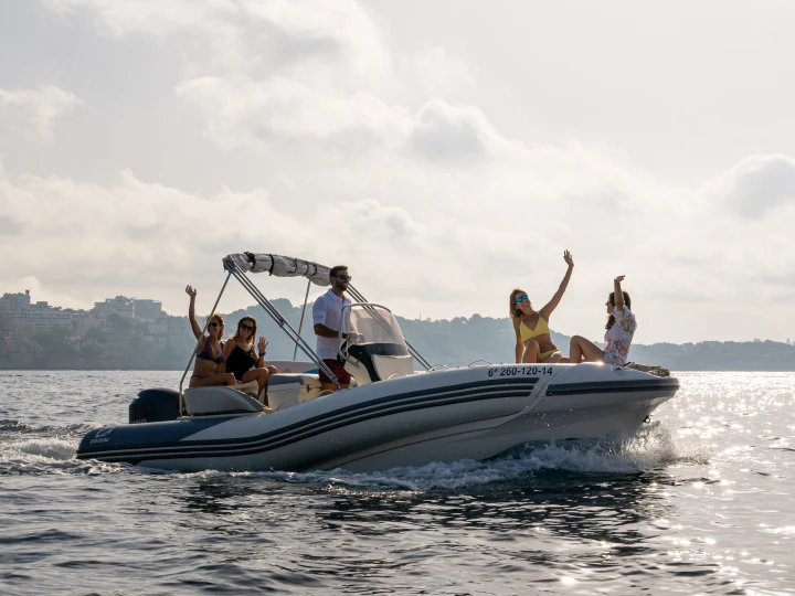Noleggio Gommone a Palma de Maiorca – Zodiac NZo 600 