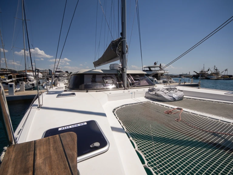 Noleggio a Tribunj – Bavaria Nautitech 40 open NEW - 4 + 2 cab. su SamBoat