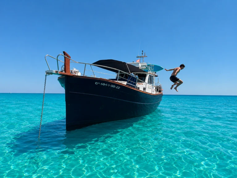 Noleggio Barca a motore con o senza skipper Menorquin-Yachts a Mahón