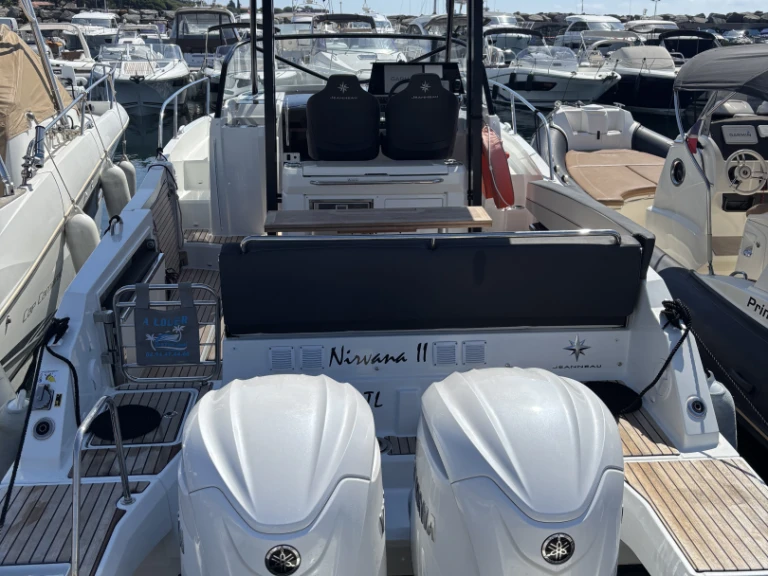 Noleggio a Les Issambres – Jeanneau Cap Camarat 9.0 WA su SamBoat