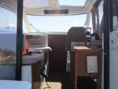 Noleggio Barca a motore a Villefranche-sur-Mer – Bénéteau Merry Fisher 1095