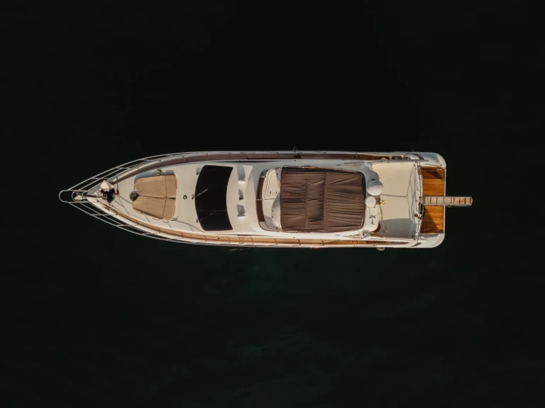 Custom Made custom da affittare a  Bahía de Cartagena de Indias
