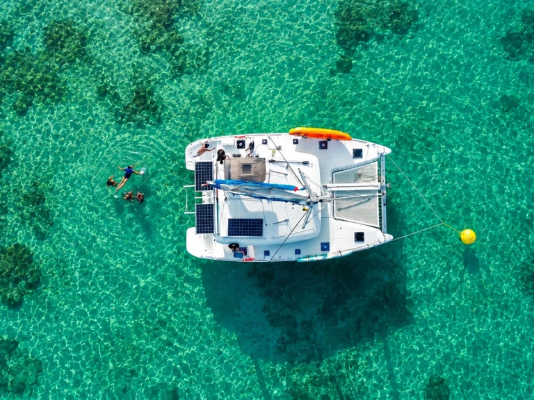 Noleggio Catamarano a Bahia de Cartagenas – Custom Made custom