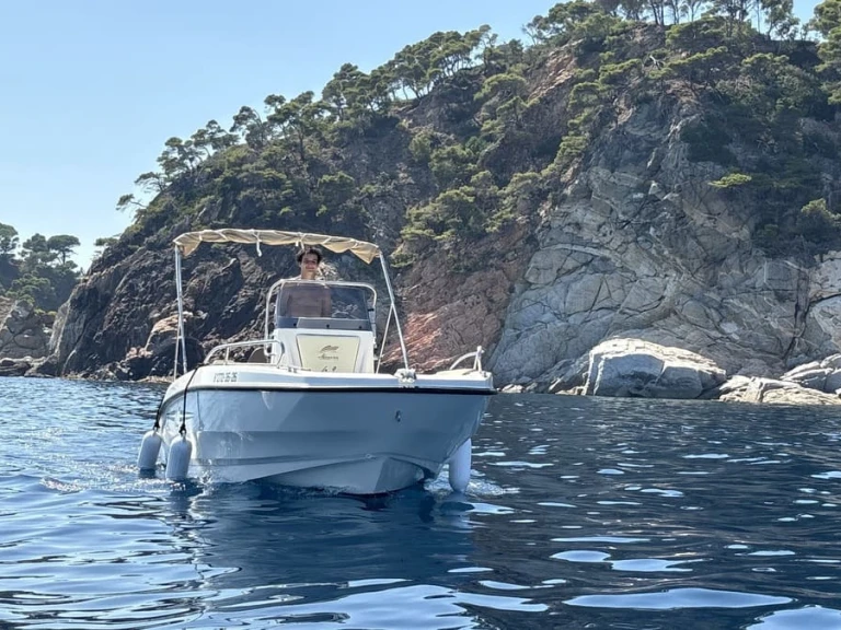 Noleggio Barca a motore con o senza skipper Marine a Palamós