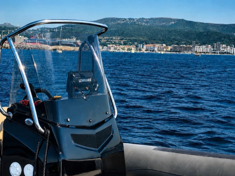 Capelli Tempest 625 da affittare a  Ajaccio