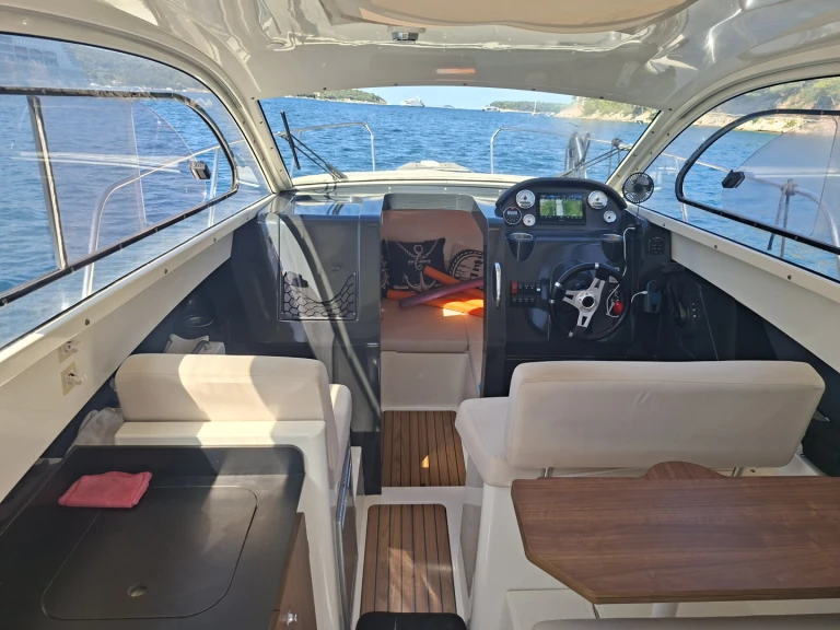 Noleggio barche Quicksilver Activ 705 Weekend a Ragusa (Dubrovnik) su Samboat