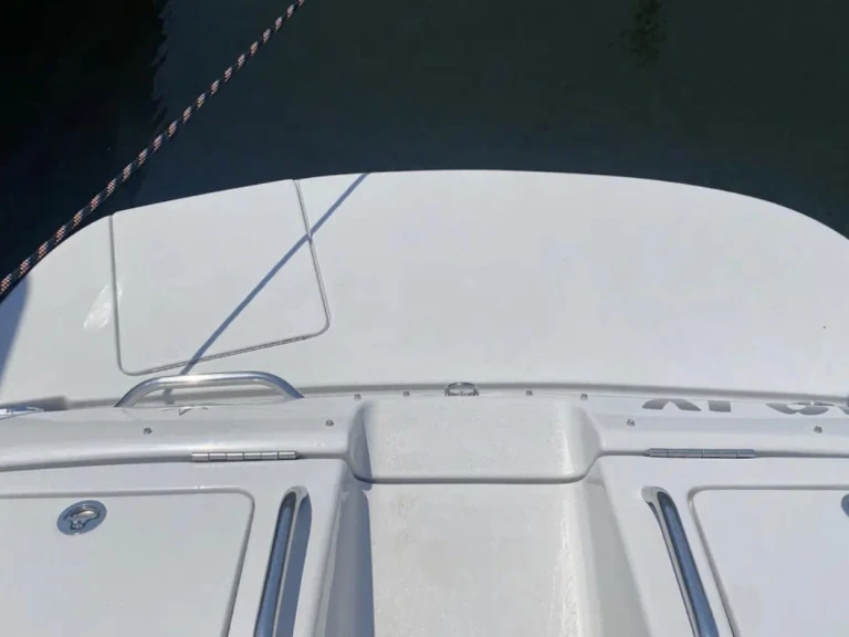 Noleggio Barca a motore Crownline con patente nautica