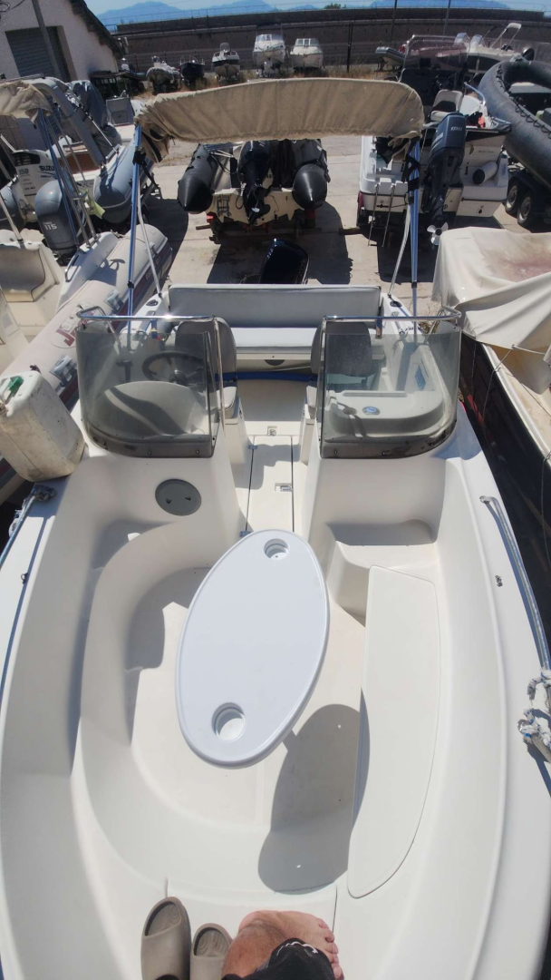 Quicksilver Activ 505 Open da affittare a  L'Estaque