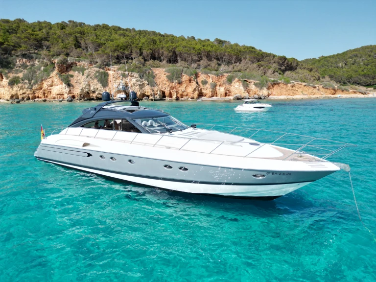 Noleggio Yacht di lusso a Mahón – Princess V65