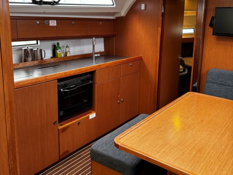 Noleggio Barca a vela Bavaria con patente nautica