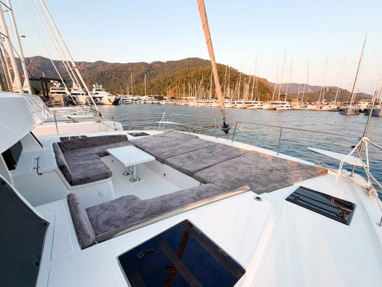 Catamarano a noleggio a Marmaris al miglior prezzo