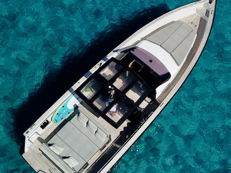 Noleggio barche Port Grimaud economico Fjord 40 Open