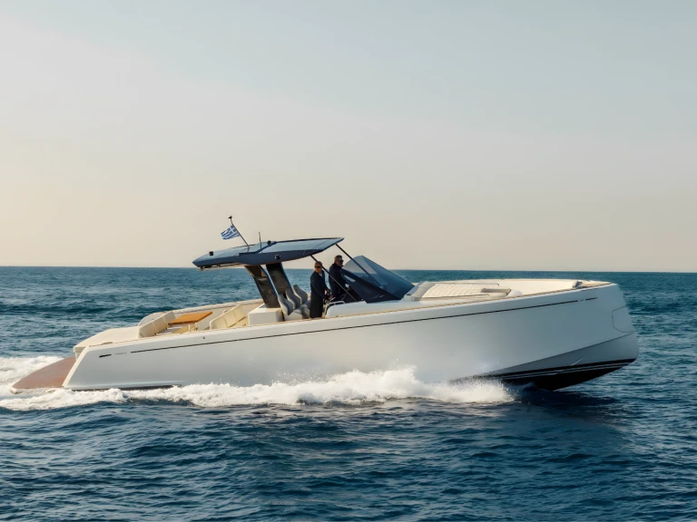 Noleggio Barca a motore con o senza skipper Pardo Yachts a Glyfáda