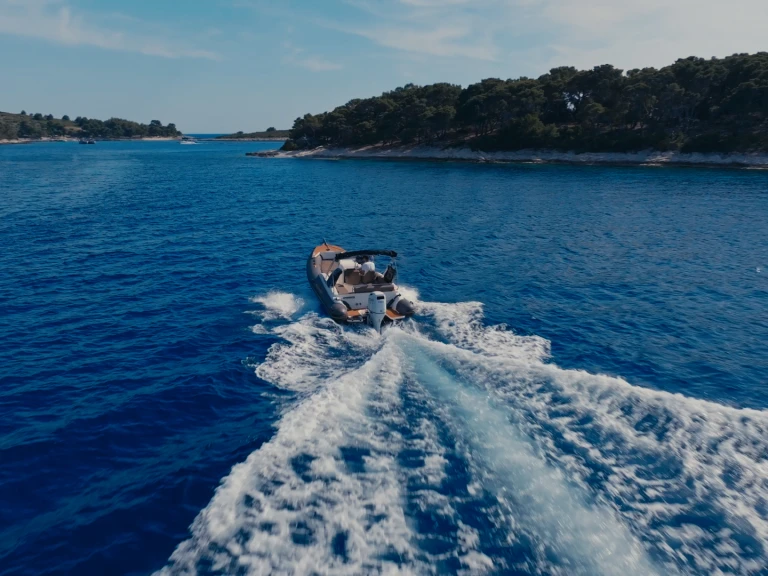 Noleggio Gommone con o senza skipper Barracuda a Lesina (Hvar)