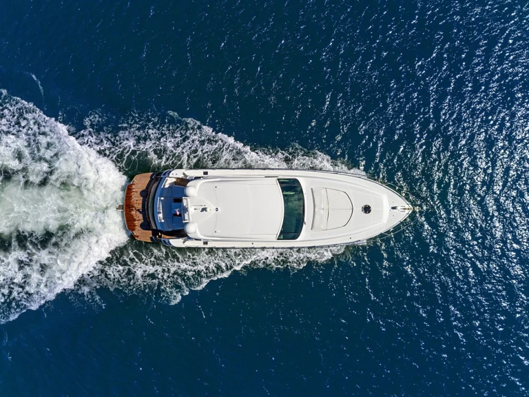 Noleggio barche Pórto Chéli economico Pershing 62