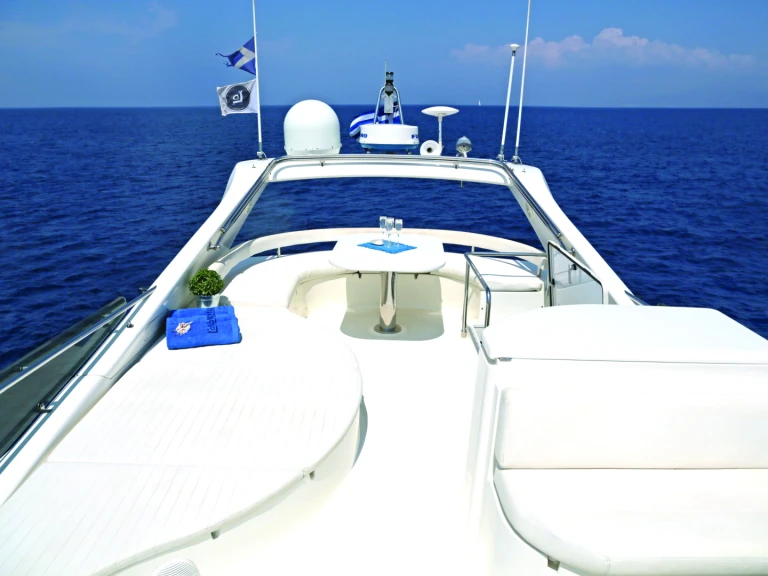 Noleggio barche Paros (Isola) economico Ferretti 550