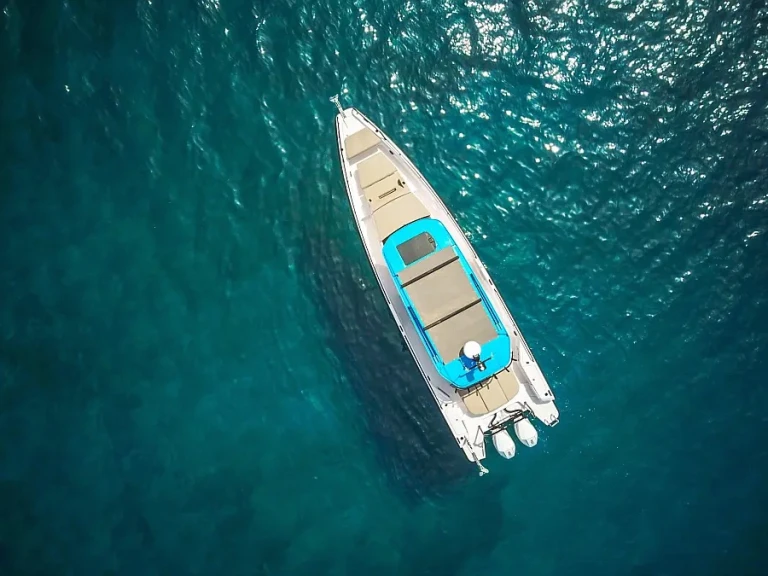 Noleggio a Sifnos – Axopar Axopar 37 XC su SamBoat