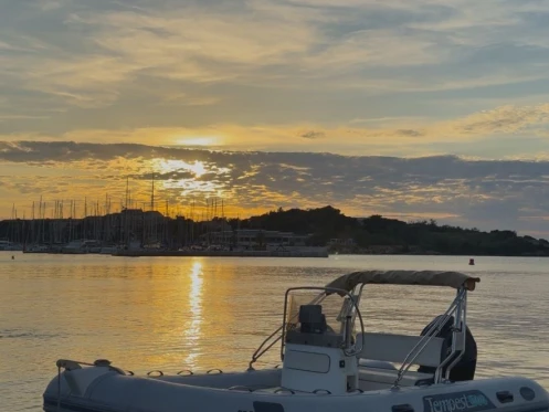 Noleggio Gommone Capelli con patente nautica