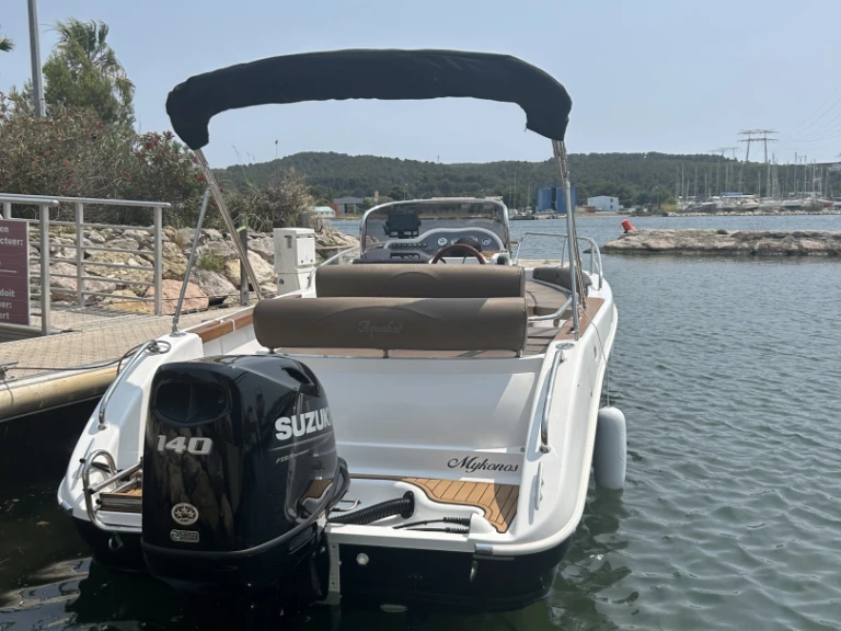 Noleggio a Marsiglia – Aquabat Sport line 21 su SamBoat