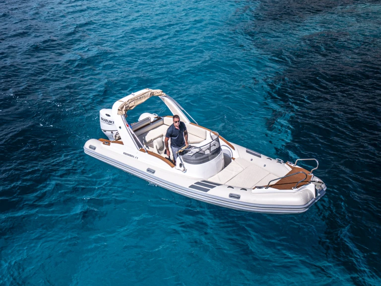Aquamax B 23 F da affittare a  Lesina (Hvar)