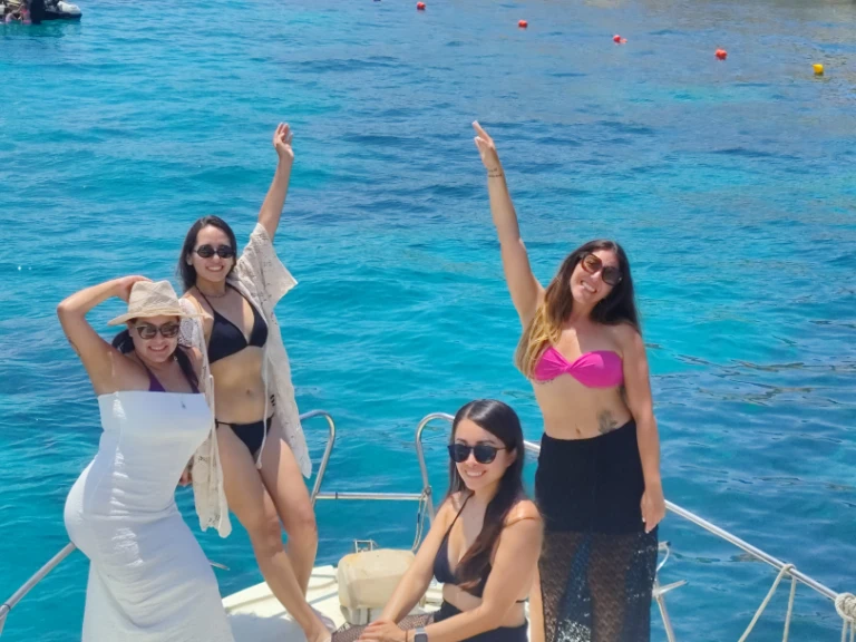Yacht di lusso a noleggio a Xemxija al miglior prezzo