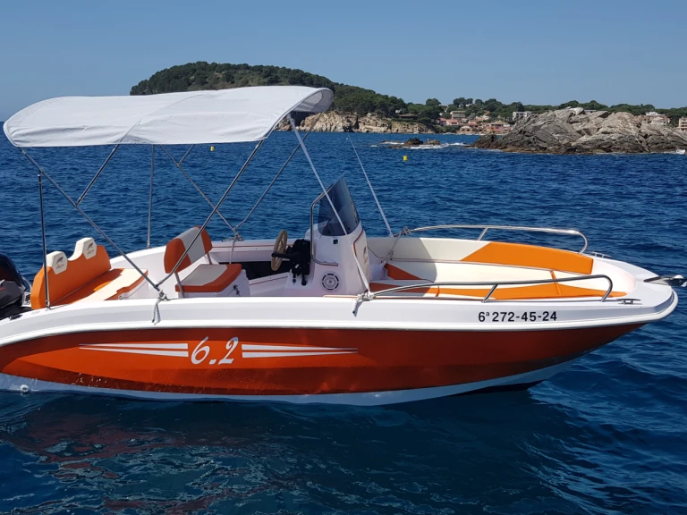 Noleggiare una Marine 6.2 a Palamós