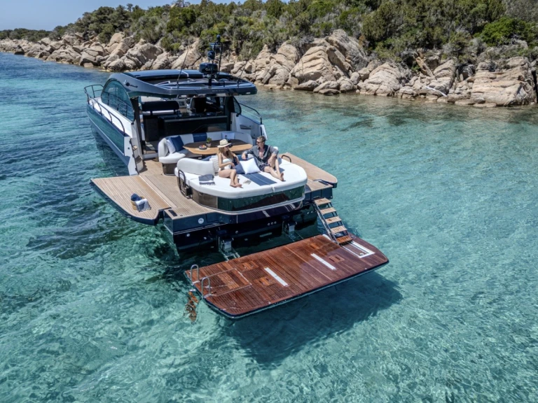 Noleggio Yacht di lusso con o senza skipper Bénéteau a Propriano