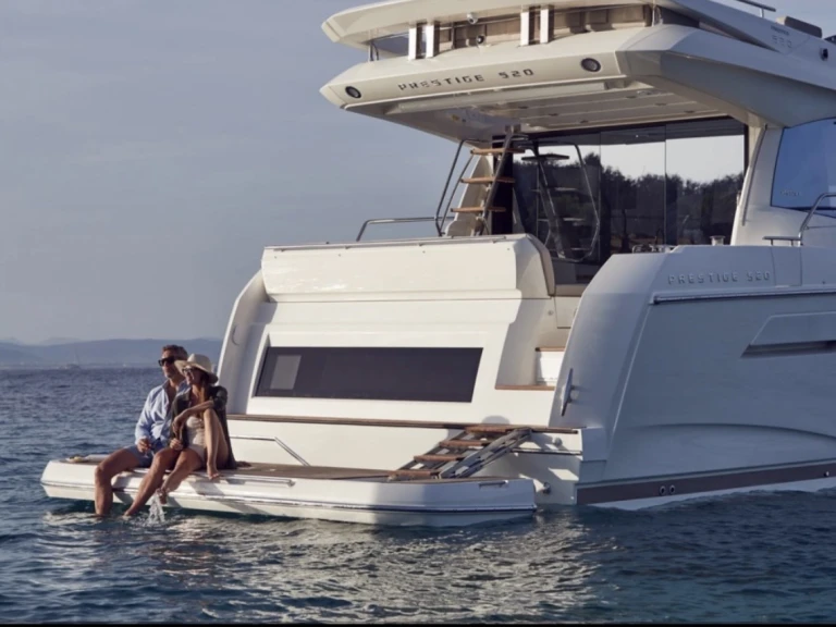 Noleggio barche Prestige Prestige 520 Fly a Propriano su Samboat