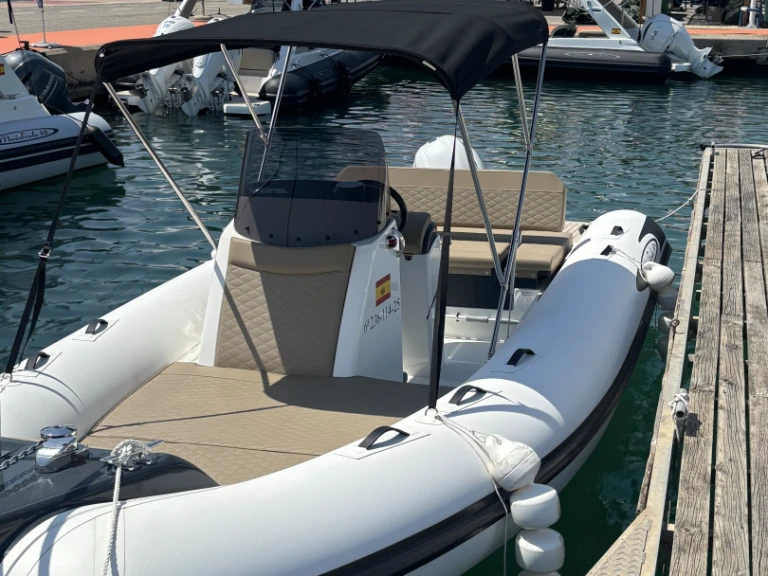 Noleggio barche Port Balís economico fun650