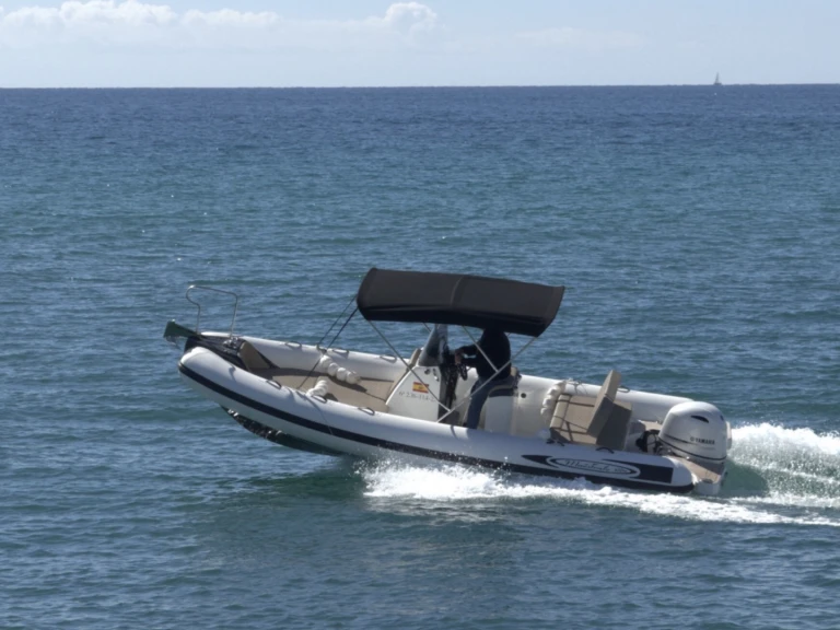 Noleggiare una Maestrale fun650 a Port Balís
