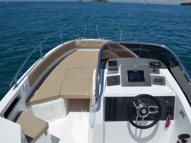 Noleggio Barca a motore a Cattaro – Marinello Eden 22